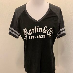 Martin guitar women’s T-shirt’s size XL